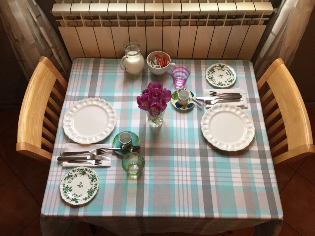 Via Bruno Rossi 23 Bed & Breakfast Ambrogio Екстериор снимка